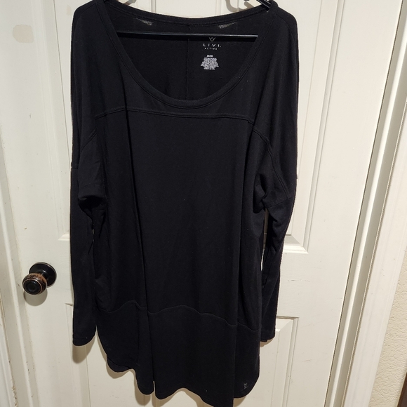 LIVI Active Black Workout Tunic Top 26/28 Yoga Running - Picture 1 of 5